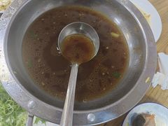 -溢心园香河肉饼总店