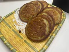 -三江源美食城