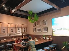 -良米山·云南野生菌过桥米线(上海首店)