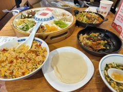 -怪噜范·老贵阳街头名小吃(鸿通城店)