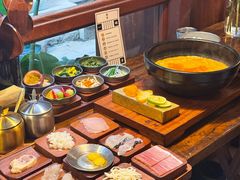 -银米·云南传统过桥米线(双廊黑金冠店)