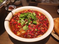 -肖四女乐山跷脚牛肉(世博源店)