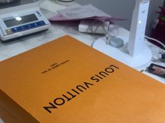 -聚云奢二手奢侈品黄金手表包包回收·中古店(三里屯总店)