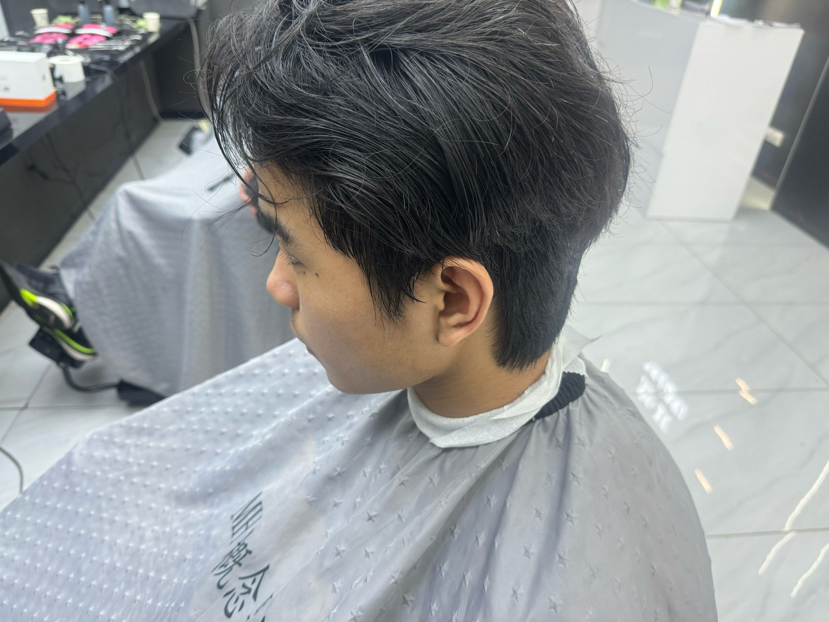 男士三七分发型