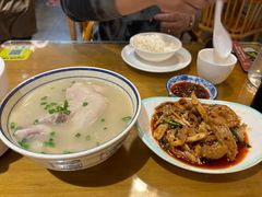 -易老妈蹄花.特色川菜(人民公园总店)