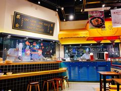 大堂-龍堂蟹黄小笼包(万家丽店)