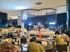 -涨巢·潮玩水疗局