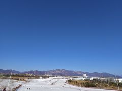 -华彬猛犸滑雪场