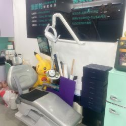 -黑奥秘脱发白发中心