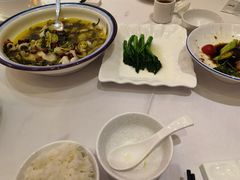 -阿锋鲍鱼酒家美食汇(华安店)