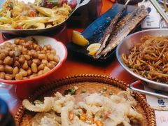 -神府路壹号·海鲜烧烤·砂锅粥·锅物(三坊七巷店)