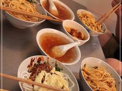 -辣辣小吃豆花米线(大观篆新农贸市场店)