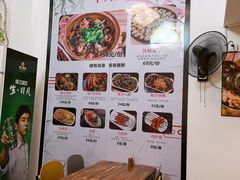 -食爺炭炉鸡煲·烧烤