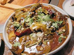 -万里闯关东铁锅炖菜馆(高新旗舰店)