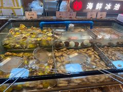 -黑金·寻焰自助百汇·烤肉·火锅(中街店)