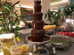 -海口绿发希尔顿酒店-田园汇自助餐·三文鱼·海鲜