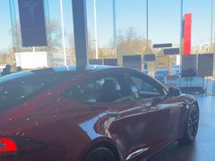 -TESLA 特斯拉(北京南四环中路特斯拉中心)