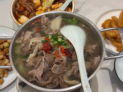 -犇逸·乐山跷脚牛肉·四川现炒(览海店)