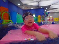 -龙格亲子游泳·水育早教运动中心(绿城店)
