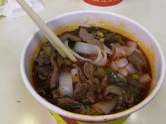 -江三王记牛杂馆(总店)