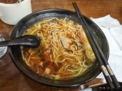 杭州片儿川面-家烧面馆【南山路知名经典面食】
