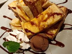 -Lia Cafe Bar Restaurant松山咖啡屋