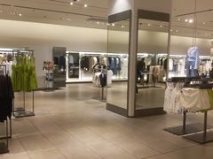 -ZARA(海雅缤纷城宝安店)