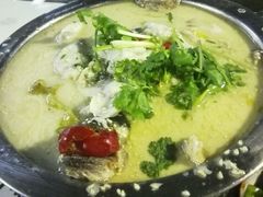 -新大咀港式茶餐厅(宝山万达店)