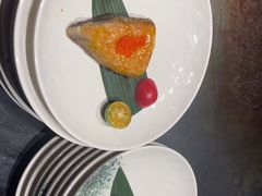 -雍容荟帝王蟹活龙虾展台自助(IFS黑金店)