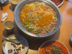 -盐帮食坊•小河帮川菜(四川师大店)