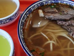 -吾穆勒蓬灰牛肉面·清真(北滨河中路店)