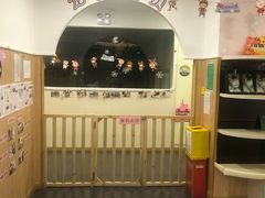 -黄浦乐烁龙鱼宝贝托育园(海潮路校区)