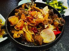 -撒拉人家.酸菜牦牛肉火锅