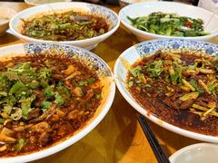 -杨三孃跷脚牛肉(美洲花园店)