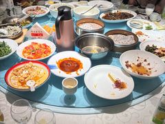 -侬佳蒸菜馆(听潮店)