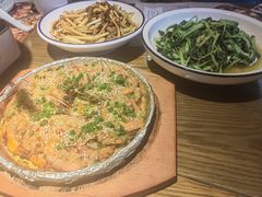 -黄泥岗·地道湖北菜(奥特莱斯店)