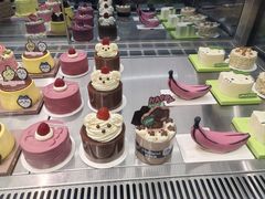 -好利来(上海虹桥新天地Lab主题店)