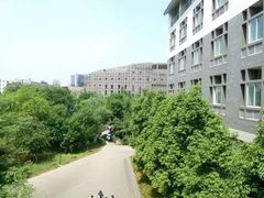 -成都中医药大学(温江校区)