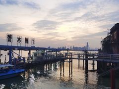 -鱼珠码头(轮渡站)