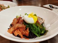 生三文鱼拌饭-Moka Bros 摩卡站(嘉华店)