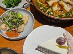 -SHAN山(前滩太古里店)