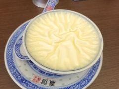 -广信牛奶甜品世家(台东店)