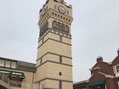-王府井奥莱临潼小镇(临潼店)