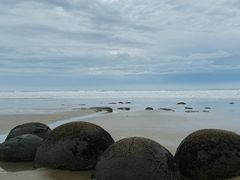 -摩拉基大圆石