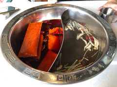 -憨铁匠老火锅(龙岗万科里店)