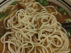 -小马牛肉面·牛骨熬制(南京博物院店)