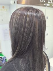 -镁连社·美联社