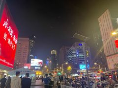 -余杨鸭鸭餐厅