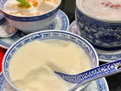 -广信牛奶甜品世家(台东店)