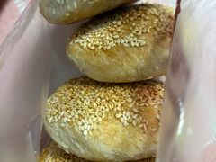 黑芝麻酥饼-朱记小郑酥烧饼(建康路店)
